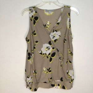 Larry Levine Tan Floral Wrap Style Blouse Sz M